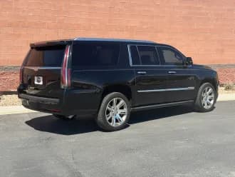 Escalade ESV 8